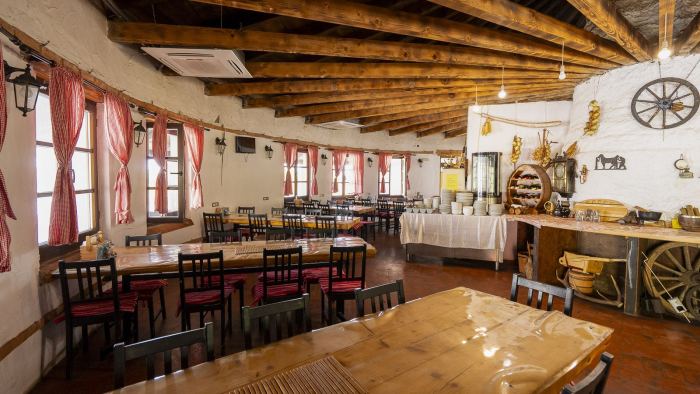 Big House Hotel — Restoran 3